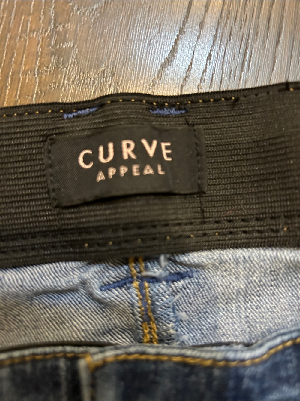 Curvy Midwash Blue Skinny Jeans for Women - Picture 2 of 10